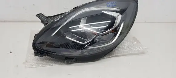 Ford Puma Headlight/headlamp 10004