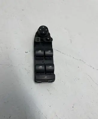 BMW 5 E60 E61 Electric window control switch 912211001 08W25E02
