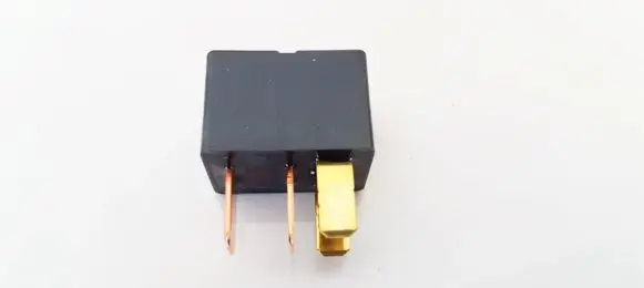 Mitsubishi Outlander Other relay acv31212 mr588587