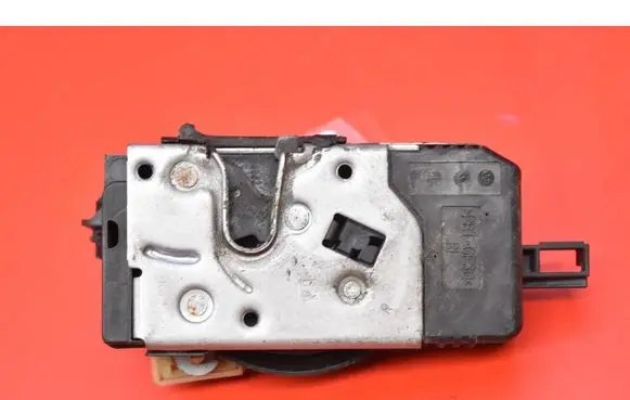 Opel Vectra C Front door lock 13157762GQ