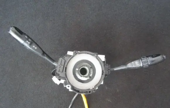 Mitsubishi Carisma Wiper turn signal indicator stalk/switch mb953700