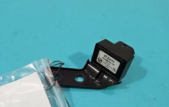 Opel Insignia A Front air suspension height level sensor 12841592 IMPRK1578324