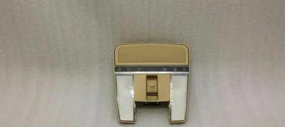 Mercedes-Benz S W221 Front seat light A2218705886