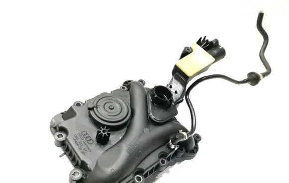 Audi A7 S7 4G Breather/breather pipe/hose 06E103547
