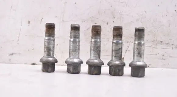 Mercedes-Benz GL X164 Nuts/bolts 