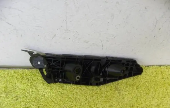 Mazda MX-5 ND Rear bumper mounting bracket n243502h1