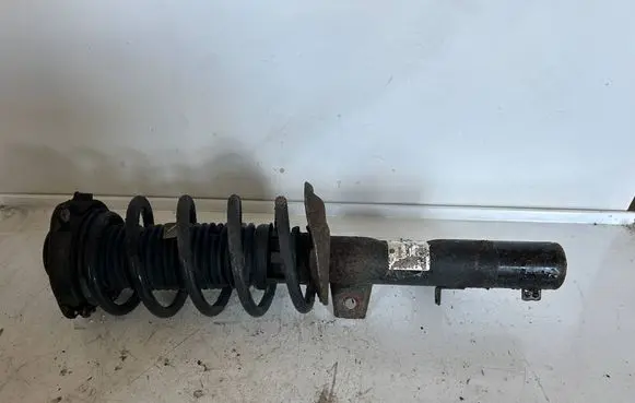 Volkswagen PASSAT CC Front shock absorber/damper 3c0413031d