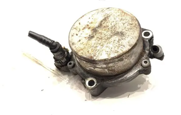 Opel Zafira B Vacuum pump 
