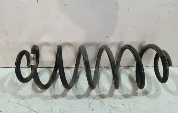 Skoda Octavia Mk3 (5E) Rear coil spring 5Q0511121