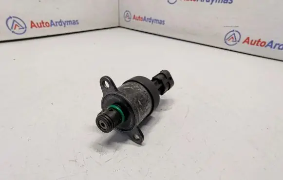 Mini One - Cooper R50 - 53 Fuel pressure regulator 0928400526
