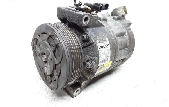 Volvo V70 Air conditioning (A/C) compressor (pump) 31250519