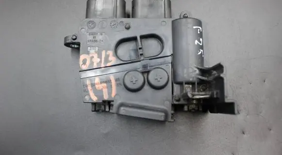 BMW X3 F25 Other control units/modules 9227458 608377 E00021579