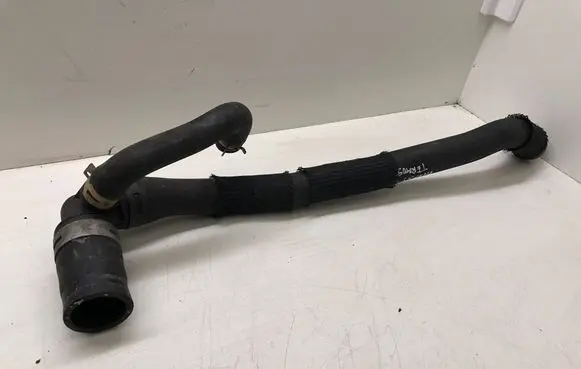 Toyota Avensis T270 Engine coolant pipe/hose 160570X010C H21902