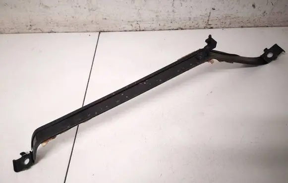 Mazda CX-5 II Fuel tank mounting bracket