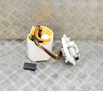 Mercedes-Benz B W247 In-tank fuel pump A2474703200