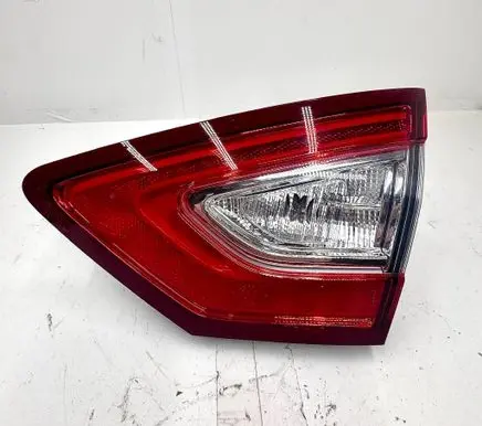 Ford Fusion II Tailgate rear/tail lights DS7313A602BG