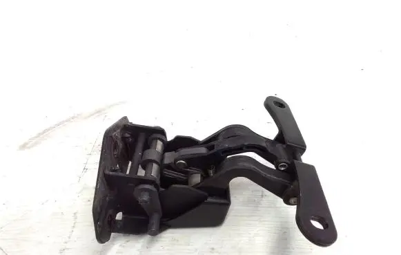Mercedes-Benz E A207 Convertible roof hinge A2077500121
