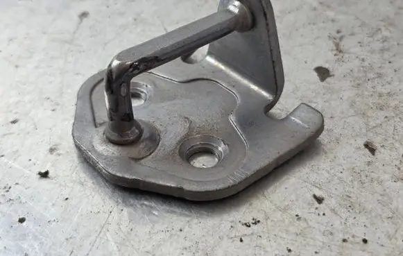 Ford Transit - Tourneo Connect Rear door lock loop/hook striker DT11V44183