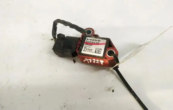 Volvo V50 Airbag deployment crash/impact sensor 9206975 MRSA58840A5