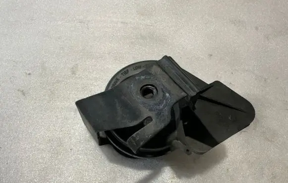 Porsche Cayenne (92A) Horn signal 7P5951183