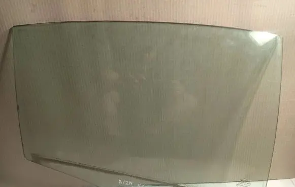 Volvo S60 Rear door window glass