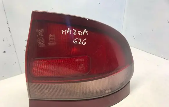 Mazda 626 Rear/tail lights 0431392R