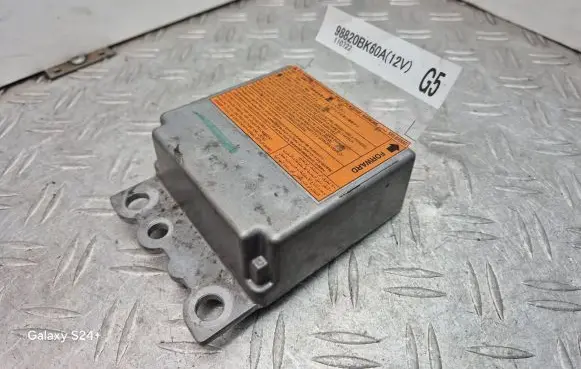 Nissan Qashqai+2 Airbag control unit/module 98820BK60A