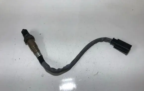 Mercedes-Benz ML W166 Lambda probe sensor 0281004201 0281004202