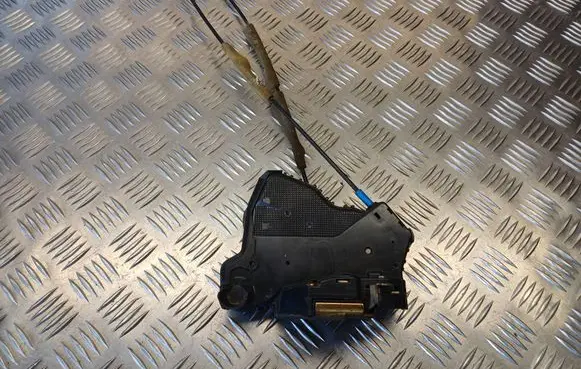 Front door lock