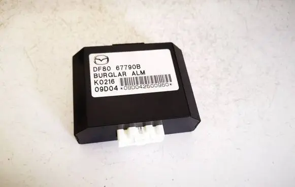 Mazda 2 Alarm control unit/module DF8067790B