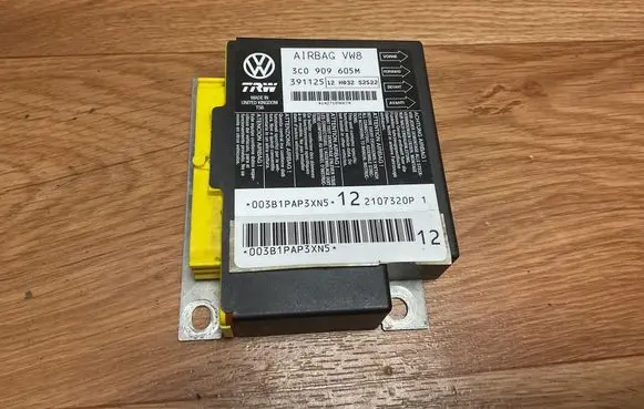 Volkswagen PASSAT B6 Airbag control unit/module 3C0909605M 391125 12H032S2522