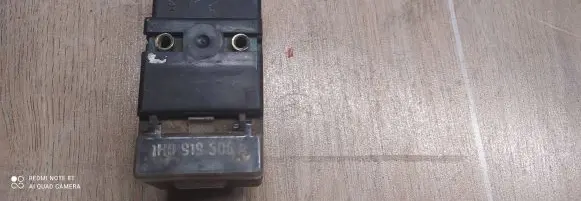 Volkswagen Golf IV Coolant fan relay 1H0919506A 898659