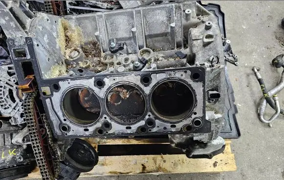 Mercedes-Benz CLK A209 C209 Engine 27296030163452