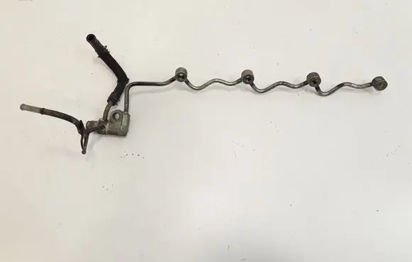 Toyota Corolla Verso AR10 Fuel return line/hose 