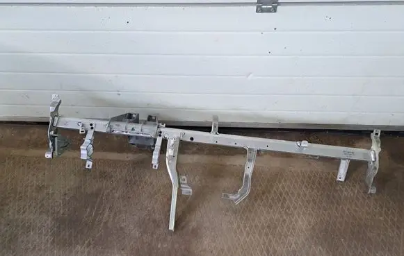 Mercedes-Benz E W212 Dashboard cross member/frame bar A2126800155