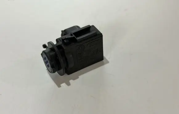 Volkswagen Touran II Air quality sensor 1K0907659