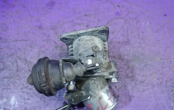 Alfa Romeo 147 Throttle body valve 73503063