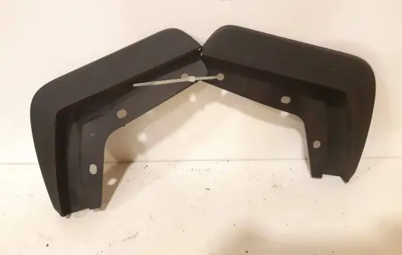 Volvo V60 Mudguards set 33454681 33454683