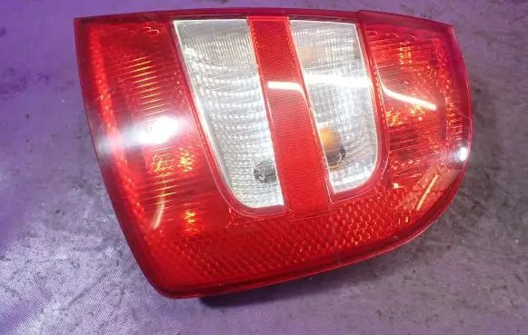 Skoda Fabia Mk1 (6Y) Rear/tail lights 6Y6945112