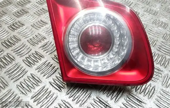 Volkswagen Jetta V Rear fog light 1k5945093