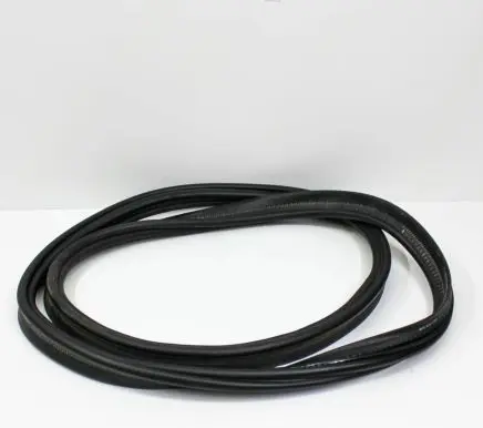 BMW X2 F39 Trunk rubber seal (body) 7423834
