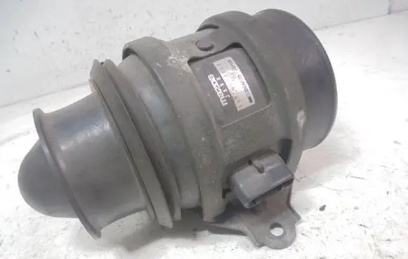 Mazda Xedos 6 Mass air flow meter 1972000060
