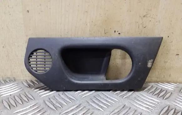 Other rear door trim element