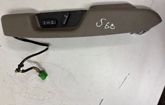 Volvo S60 Seat control switch 9174419