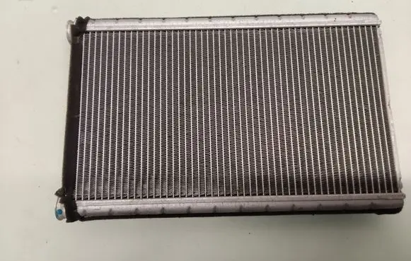 Mitsubishi Grandis Heater blower radiator