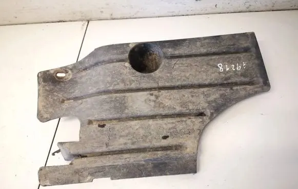 Engine splash shield/under tray