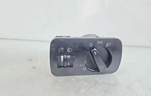 Audi A3 S3 8L Light switch V10730152