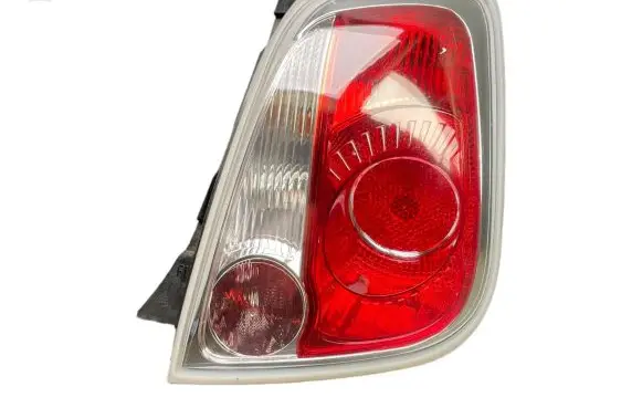 Fiat 500 Rear/tail lights 27043201