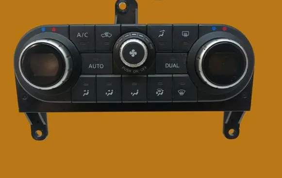 Nissan Qashqai Climate control unit J10