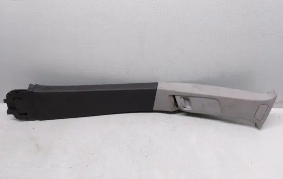 Opel Astra H Other sill/pillar trim element 13113920 331985437 13113908